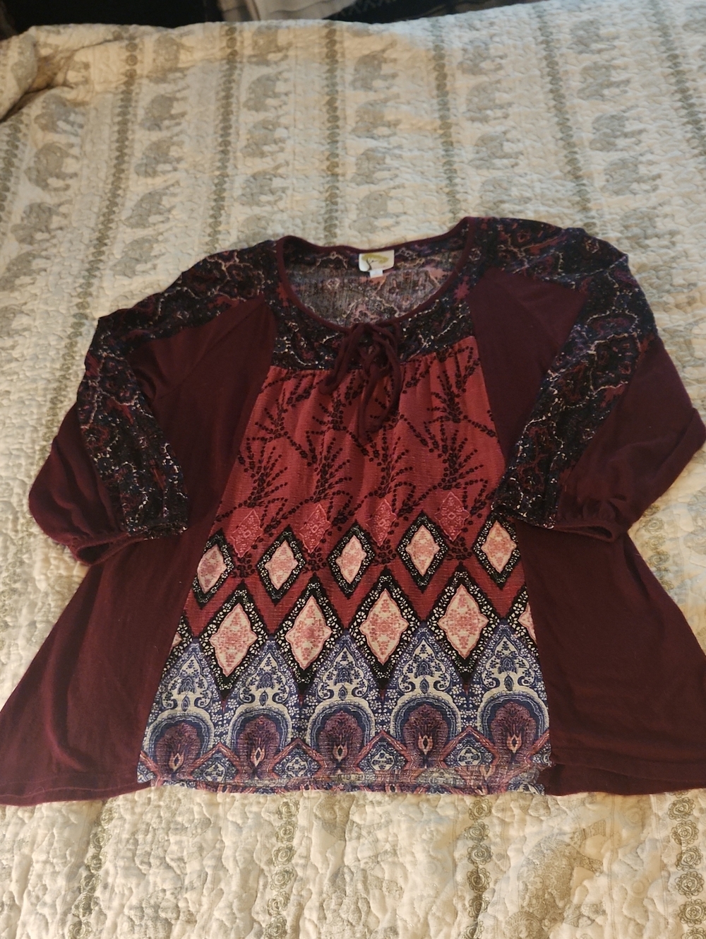 fig and flower Burgundy Mixed-Print Tie Front Blouse